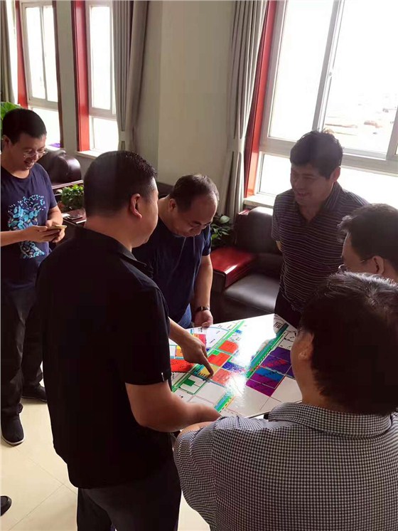 J9木业有限公司,清水模板,覆膜板,胶合板,建筑模板,廊坊建筑模板厂家,河北建筑模板厂家,河北清水模板生产厂家